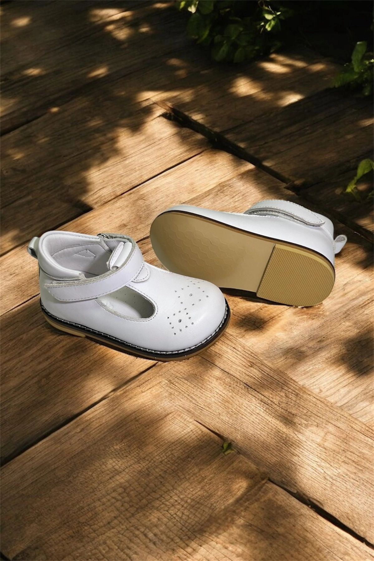 Hakiki Deri Cırtlı Ortopedik İlkadım Ayakkabı Beyaz CV-474
